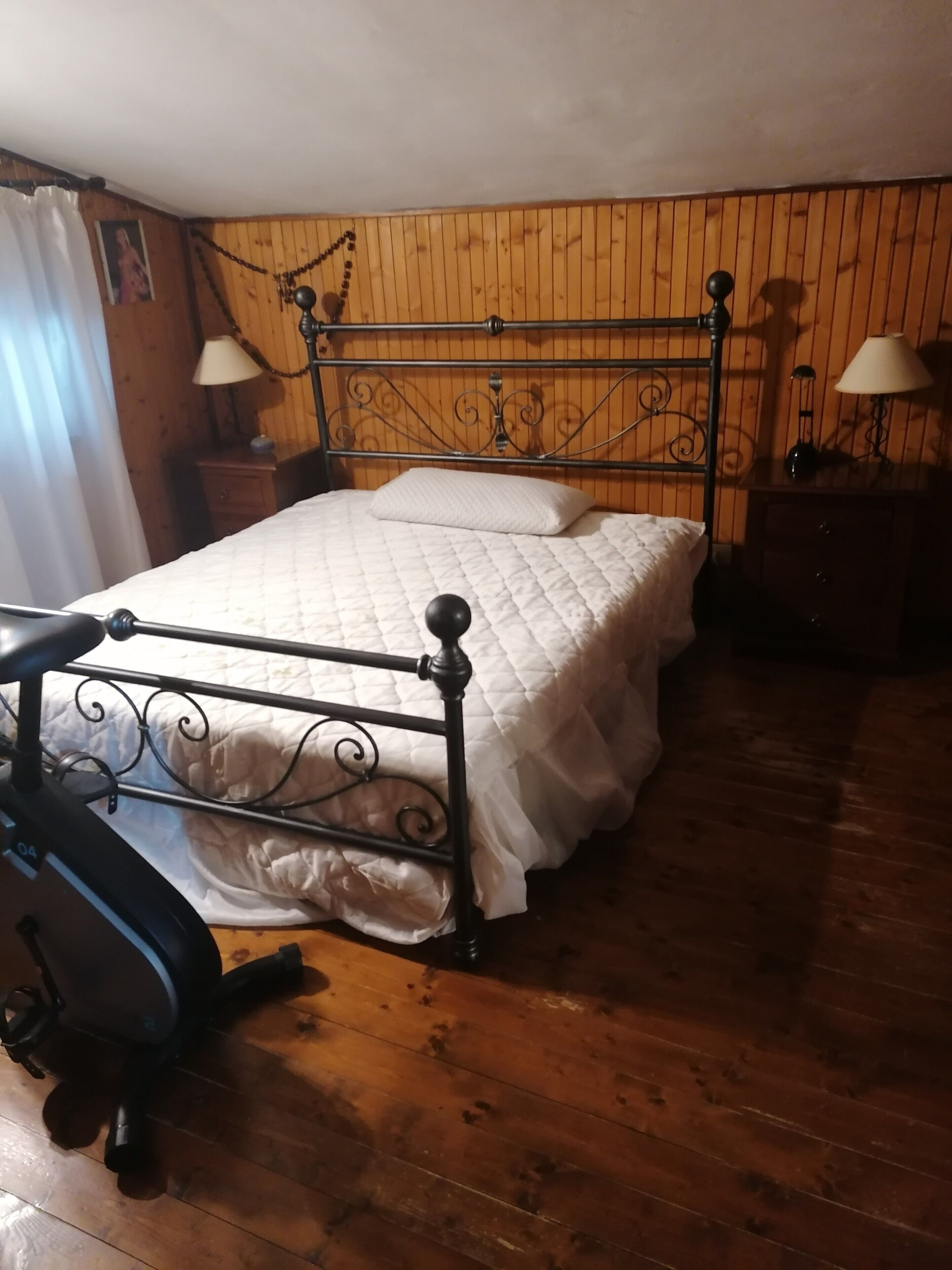2 Schlafzimmer, Bügeleisen/Bügelbrett, Bettwäsche