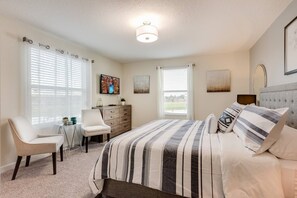 5 bedrooms, iron/ironing board, WiFi, bed sheets - Last Minute Disney! Private Pool, Hot Tub & Themed Bedrooms. Book Now! #17198 (Orlando)
