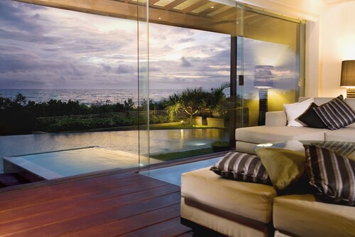 5 Bedroom Beachfront Villa - Seseh Beach, Bali
