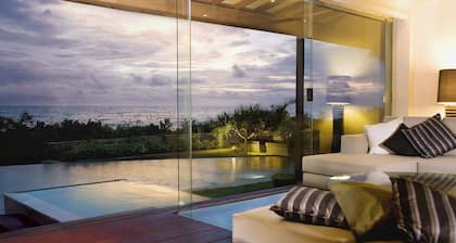 5 Bedroom Beachfront Villa - Seseh Beach, Bali