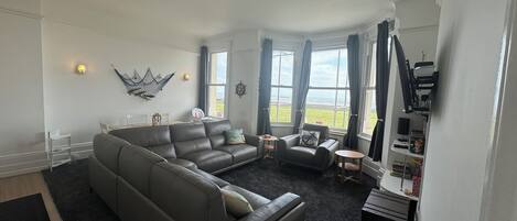 Smart TV, DVD player, books