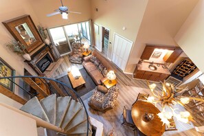 Smart-tv och eldstad