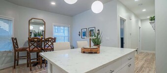 Heart of SacTown: Hip Midtown Retreat