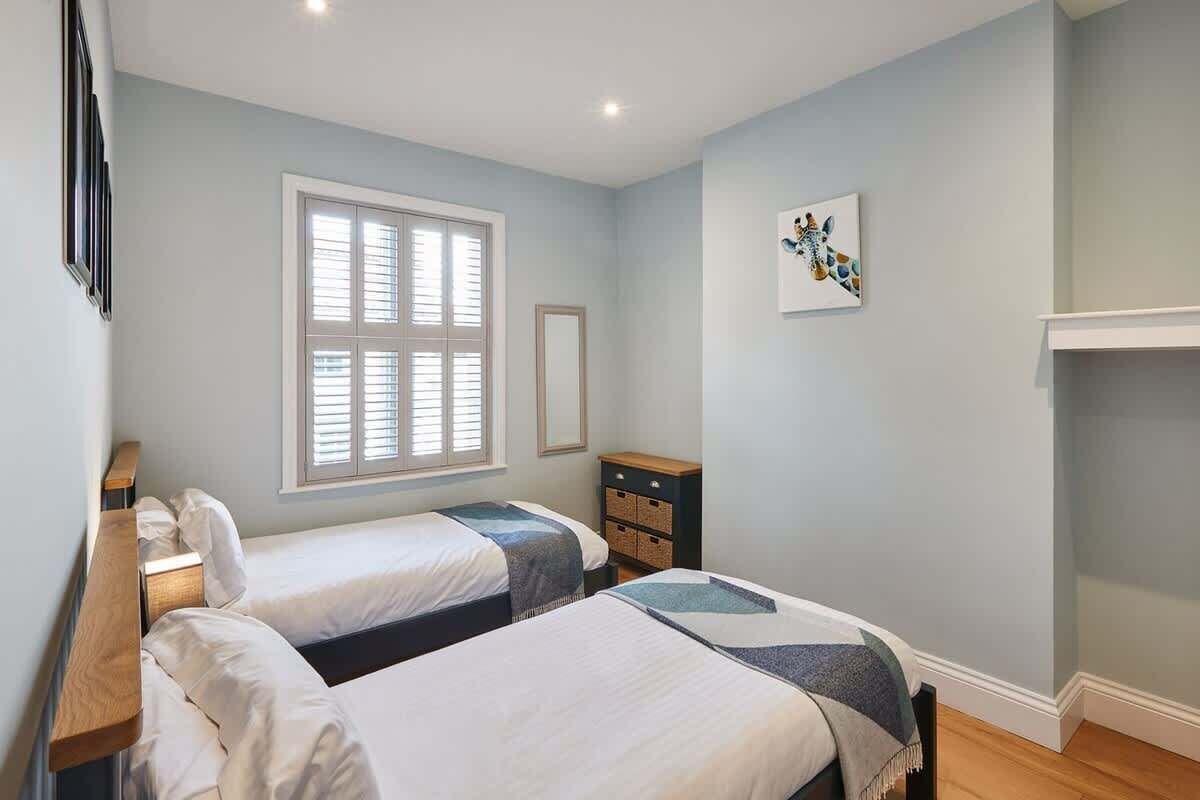 2 chambres, bureau, fer et planche à repasser, Wi-Fi gratuit