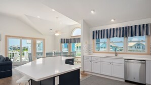 Interior - C-Side: Semi-oceanfront, hot tub, community oceanfront pool, walkway to beach by house. (Nags Head)