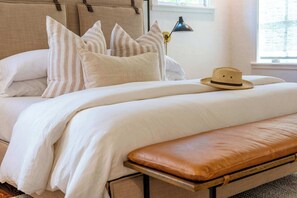 2 Schlafzimmer, Schreibtisch, Bügeleisen/Bügelbrett, WLAN