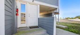 Sunset Harbor #7: Waterfront!