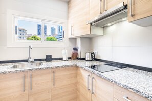 Fridge, microwave, coffee/tea maker, electric kettle - Carabelas 3-44 Levante Beach (Benidorm)