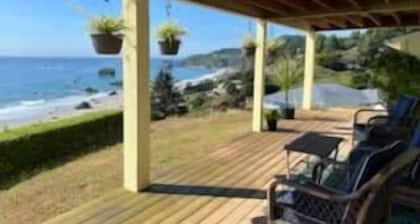 Relaxing Songs of the Sea