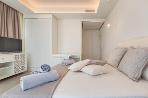 1 dormitorio, cortinas opacas, Internet y ropa de cama