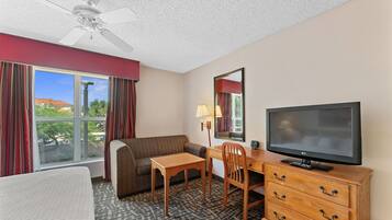 Zimmersafe, kostenloses WLAN, Bettwäsche