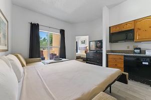 Appartement Premium | Coffres-forts dans les chambres, Wi-Fi gratuit, draps fournis