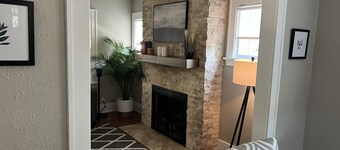 Charming 4 bedroom, 2 bath home near dowtown Fargo.