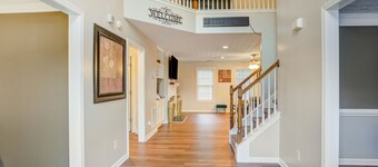 🌴Paradise of Atlanta🌴 4BR/3BTH⭐️2 Game Rm⭐️2 Fireplaces⭐️10 min from Airport