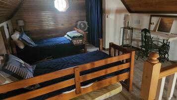 3 Schlafzimmer, Schreibtisch, kostenloses WLAN, BettwÀsche