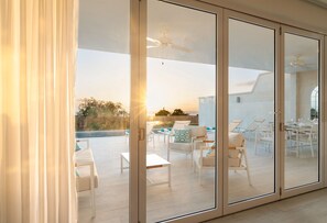 Interior - Villa Rachel - Panoramic Sea Views (Saint James)