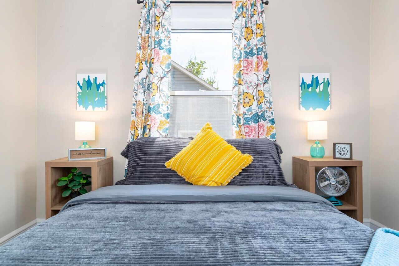 3 多间卧室、办公桌、熨斗/熨衣板、WiFi