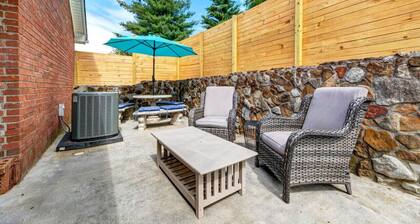 'My Tennessee Mountain Home' in Kingsport