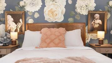 3 dormitorios, escritorio, tabla de planchar con plancha y wifi