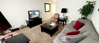 Cozy Downtown Destination
