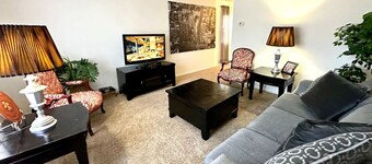 Cozy Downtown Destination