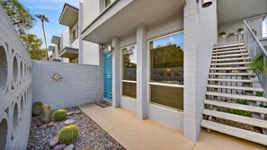Exterior detail - Scottsdale | Pool | Kitchen | 2 BR: Stylish Luxe! (Scottsdale)