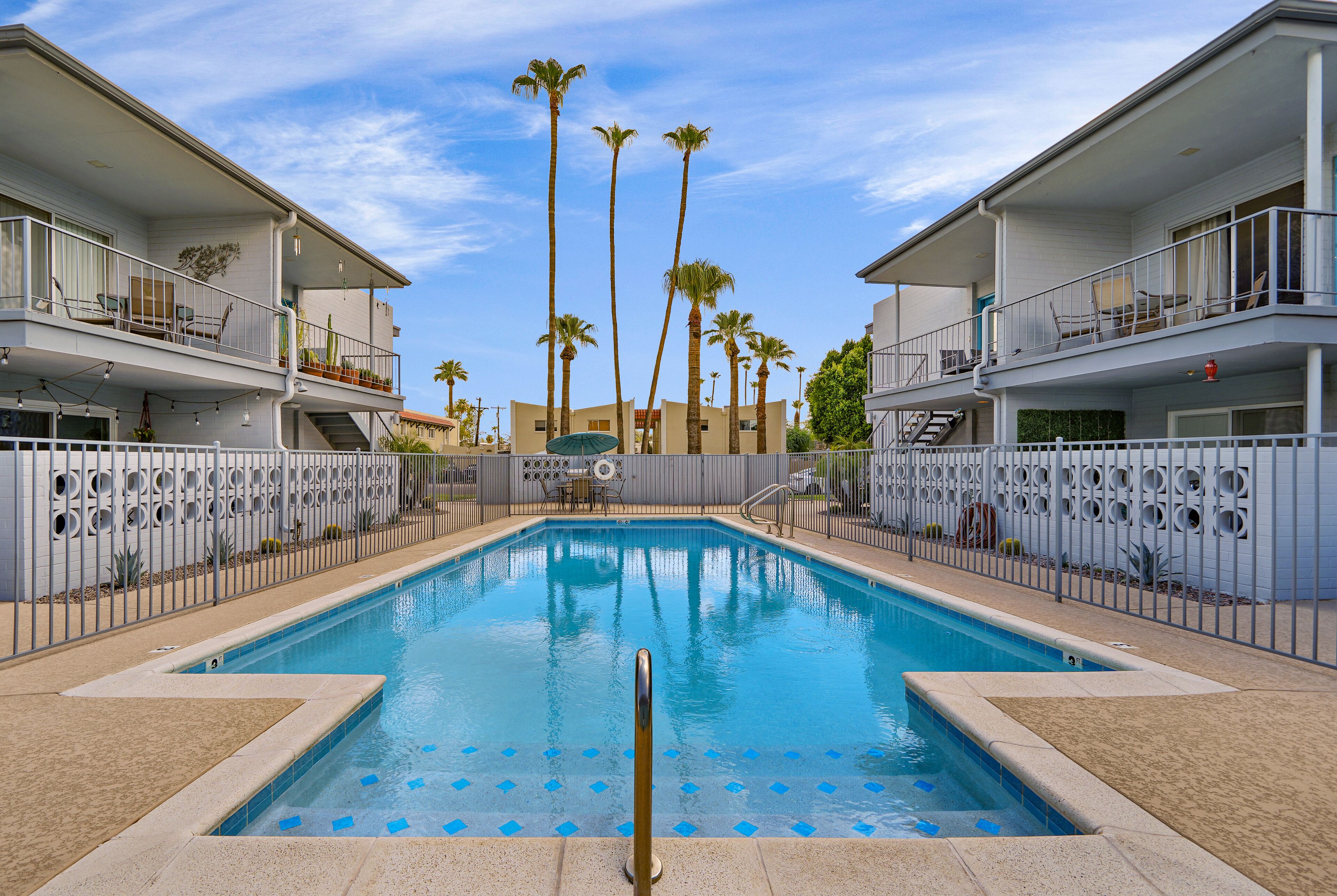 Scottsdale | Pool | Kitchen | 2 BR: Stylish Luxe!
