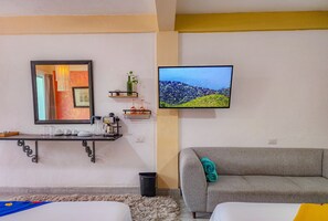 Comfort Studio, 2 Double Beds, Non Smoking, Beach View | Minibar, WiFi, bed sheets - Antillas (Isla Mujeres)