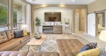 Gated Arizona Peaceful Escape w/ Heated Pool