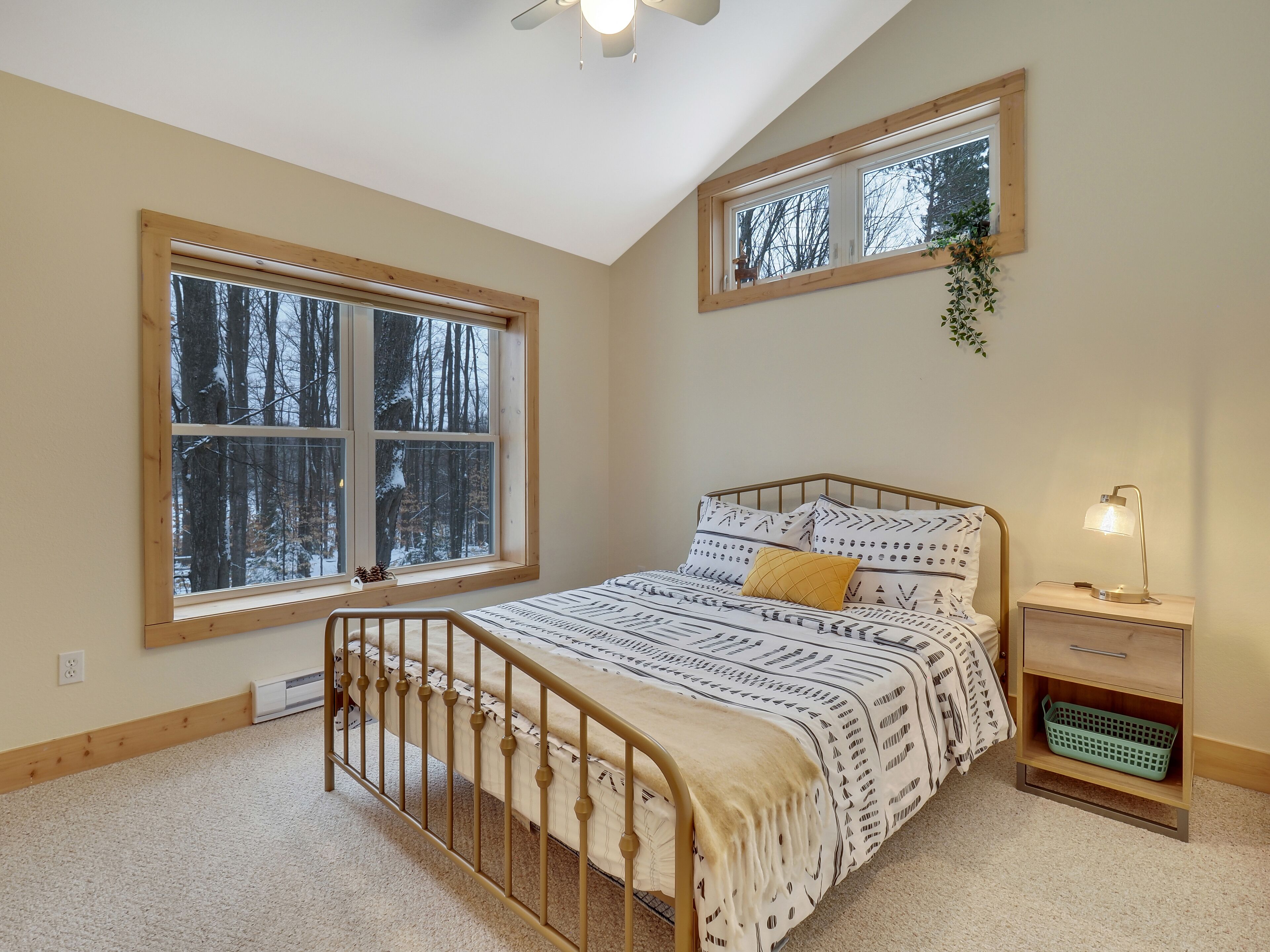 2 sovrum, skrivbord, strykjärn/strykbräda och gratis wi-fi