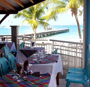Outdoor dining - F3 Family or Friends - Swimming pool, Sea view & Quiet - Anse à l'Âne (Trois-Îlets) (Les trois îlets)
