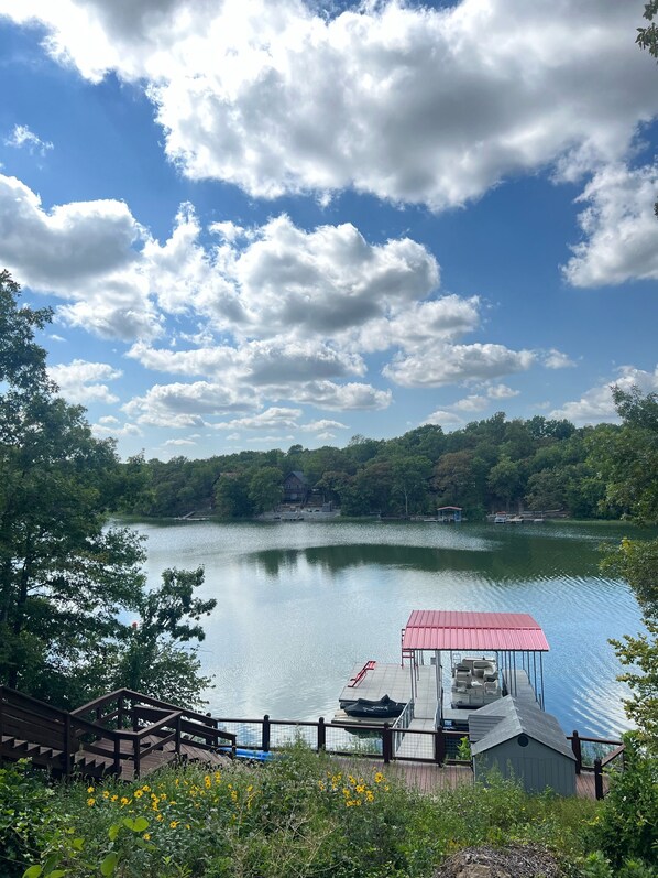 Miscellaneous - Lake House Getaway, 1 hour from KC! (LaCygne)