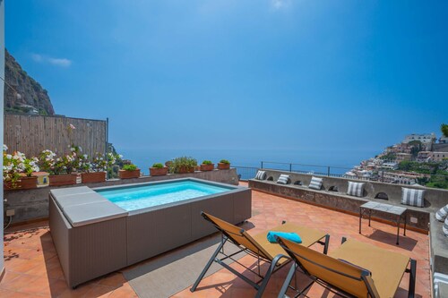 Villa Field con terrazze private