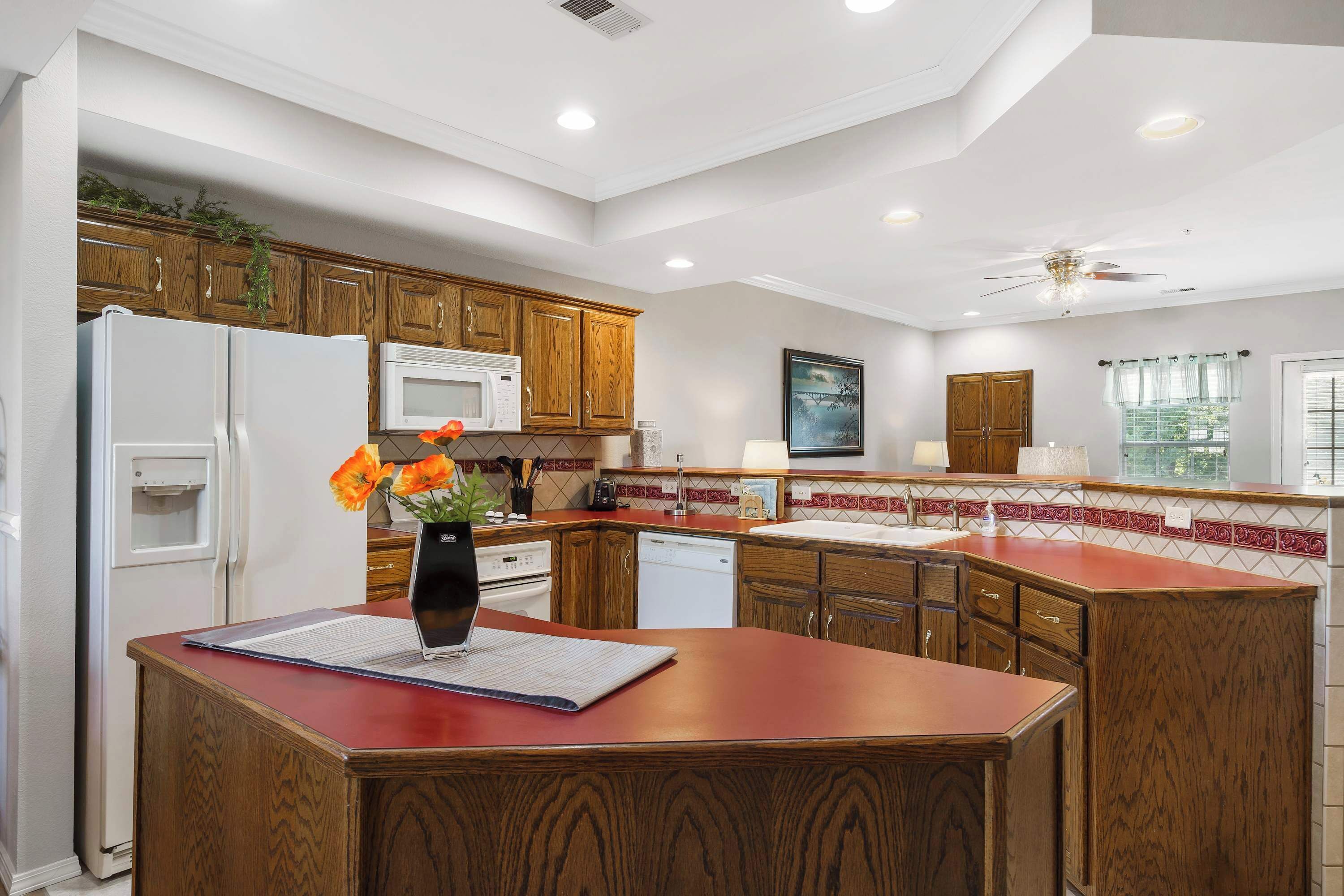 Condo, Multiple Beds, Kitchen, Golf View (Legacy Walk-In) | Private kitchen | Coffee/tea maker