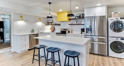 Radiance Retreat | Massage* | Central | Kitchen