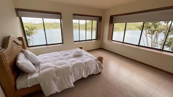 6 bedrooms, internet