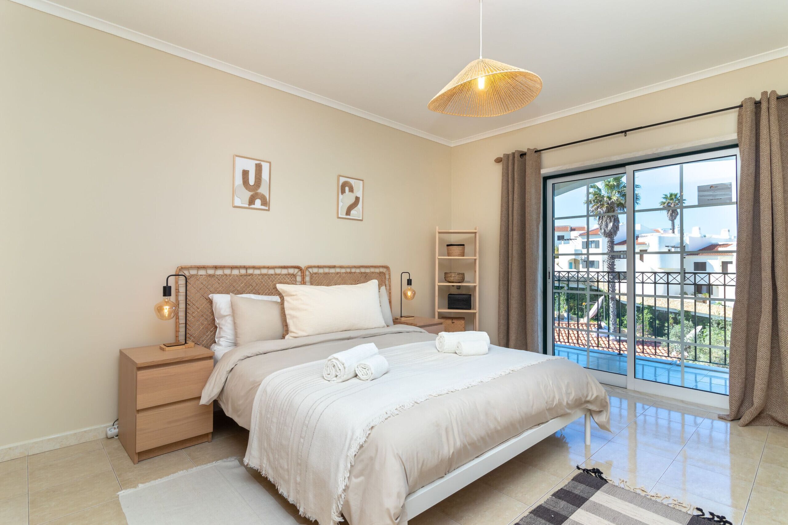 2 Schlafzimmer, Zimmersafe, kostenloses WLAN, Bettwäsche