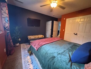 3 chambres, fer et planche à repasser, Wi-Fi gratuit, draps fournis
