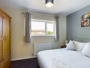 3 Schlafzimmer, Bügeleisen/Bügelbrett, WLAN, Bettwäsche
