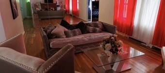 Cheerful Home in Yonkers NY