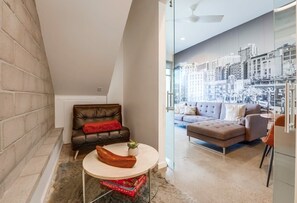 Living area - 2 Modern Units in Heart of Little Italy! (San Diego)