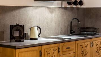 Réfrigérateur, lave-vaisselle