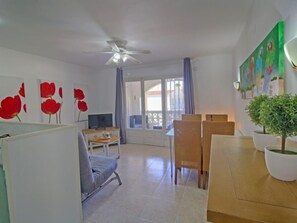 TV - Las Cabañas by Interhome (Calpe/Calp)