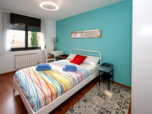 2 slaapkamers, een strijkplank/strijkijzer, gratis internet