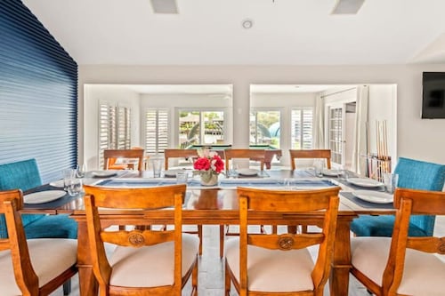 Lake Conroe - Kayak, Paddle Boards, Fishing, Pool Table, Pet Friendly!