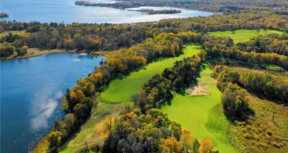 Winter, Spring, Summer or Fall, this place has it all! It's a great getaway spot