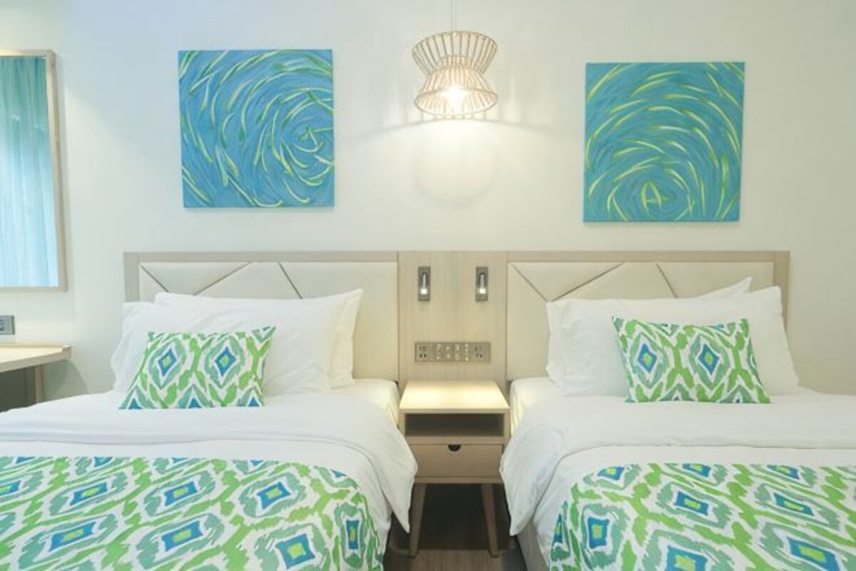 Deluxe Room No View