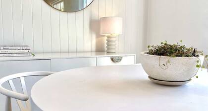 6 Bed 5 Bath Urban Getaway Ipswich Central