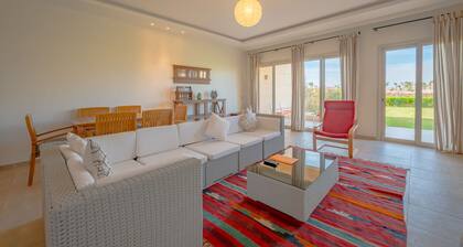 Vesta - Luxury APT I - 2BR - Golf