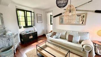 Télévision, espaces bureaux